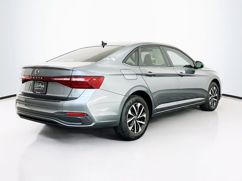 Used 2025 Volkswagen Jetta S image 9