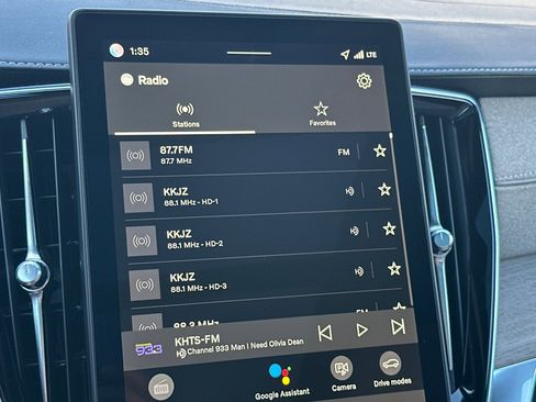 New 2026 Volvo XC90 B6 Core image 15