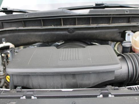 Used 2023 Chevrolet Tahoe RST w/ Luxury Package AWD/4WD image 21