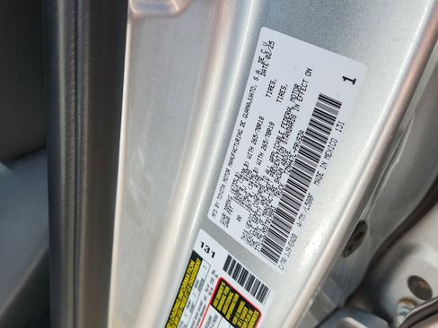 Used 2025 Toyota Tacoma TRD Off-Road w/ TRD Off Road Premium Package image 19