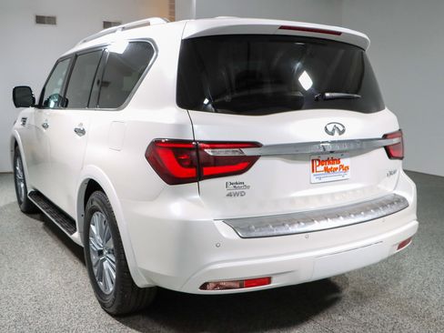 Used 2024 INFINITI QX80 Luxe image 9
