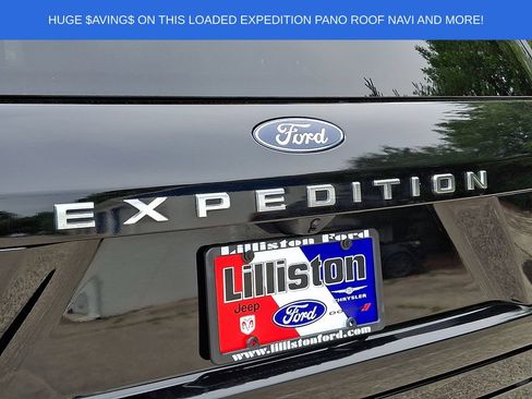 Used 2025 Ford Expedition Active AWD/4WD image 35