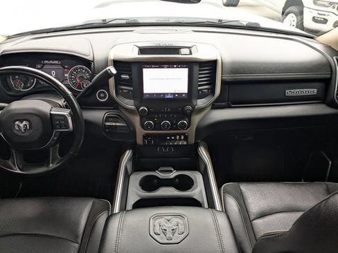 Used 2022 RAM 3500 Laramie AWD/4WD image 16