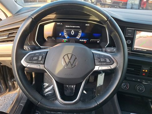 Used 2024 Volkswagen Jetta S image 18