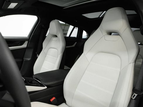 New 2026 Porsche Panamera 4 AWD/4WD image 5
