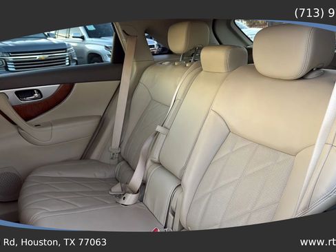 Used 2015 INFINITI QX70 3.7 w/ Premium Package image 24