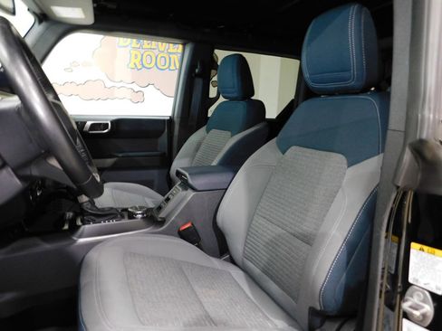 Used 2023 Ford Bronco Outer Banks AWD/4WD image 32