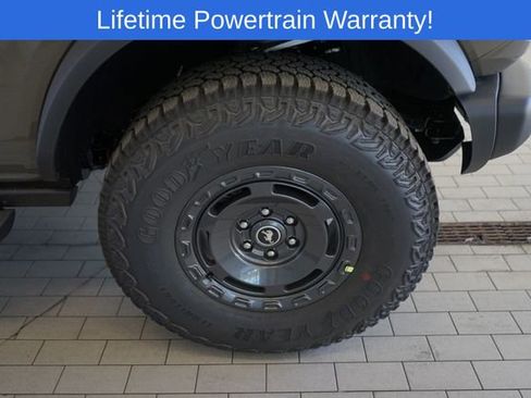 New 2025 Ford Bronco Badlands w/ Sasquatch Package image 15