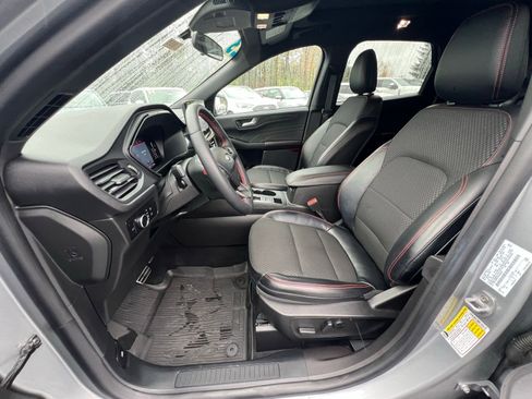 Used 2023 Ford Escape ST-Line w/ Tech Pack #1 image 10