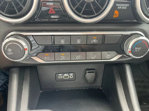 Used 2022 Nissan Sentra SV FWD image 21