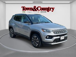 Certified 2022 Jeep Compass Limited w/ Sun and Sound Group image 1