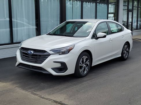 Used 2025 Subaru Legacy Premium image 23