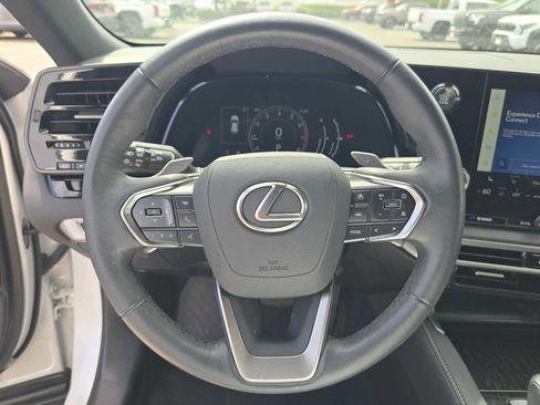Used 2024 Lexus RX 350 FWD w/ Technology Package image 23