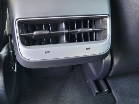 Used 2022 Tesla Model 3 Long Range image 12