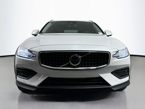 New 2026 Volvo V60 B5 Cross Country Plus w/ Protection Package Premier image 2