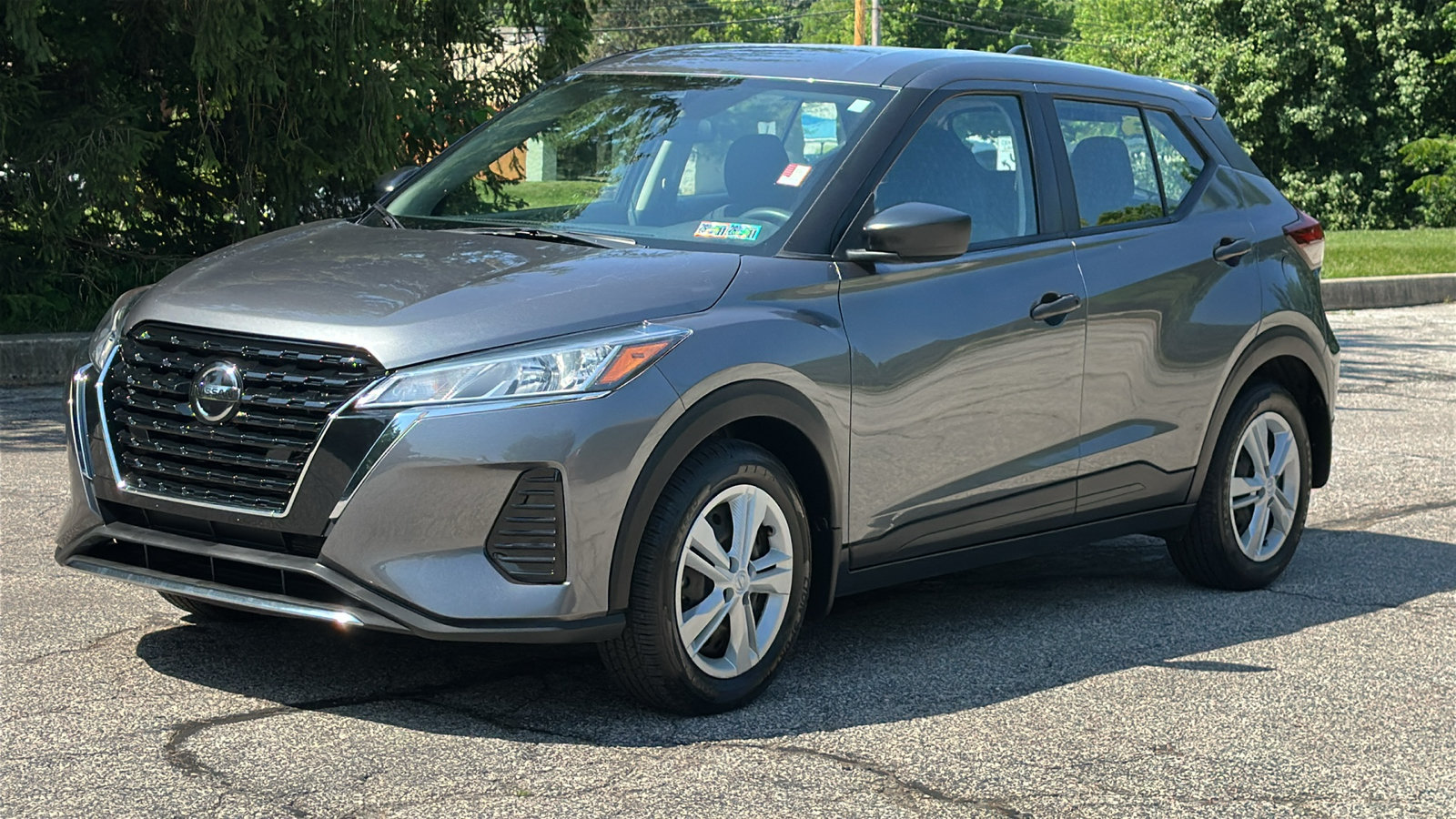Certified 2021 Nissan Kicks S FWD image 2