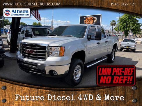 Used 2010 GMC Sierra 2500 SLE w/ Suspension Package, Off-Road AWD/4WD image 1