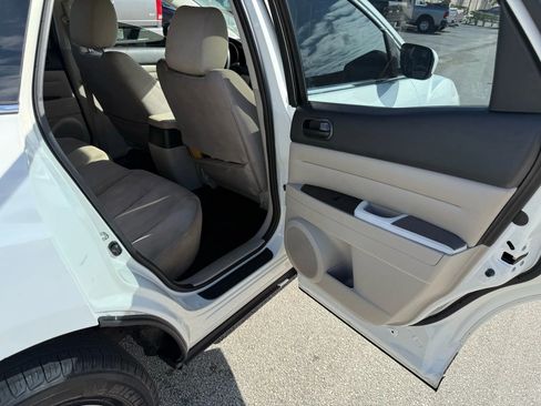 Used 2011 MAZDA CX-7 i SV image 20