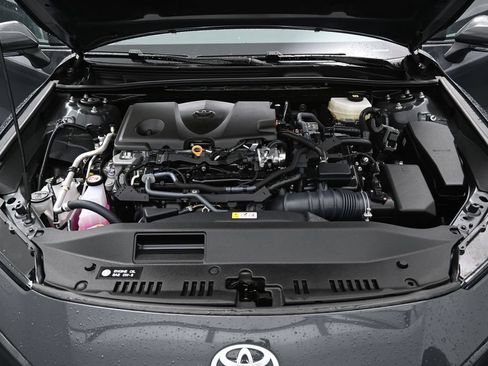 Used 2026 Toyota Camry LE FWD image 33