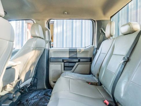 Used 2022 Ford F250 XL w/ Power Equipment Group image 35