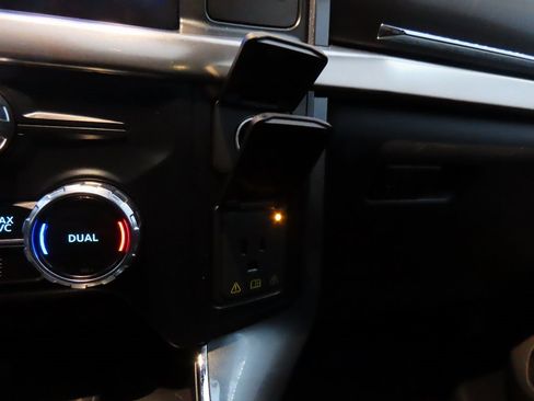 Used 2023 Ford F150 Lariat w/ Equipment Group 502A High image 33