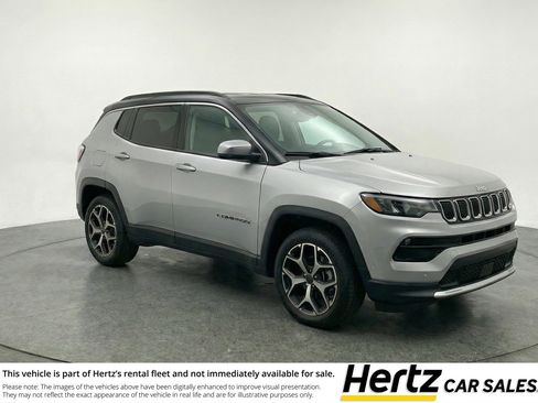Used 2025 Jeep Compass Limited image 1