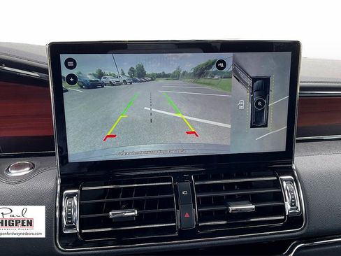 Used 2022 Lincoln Navigator Reserve image 21