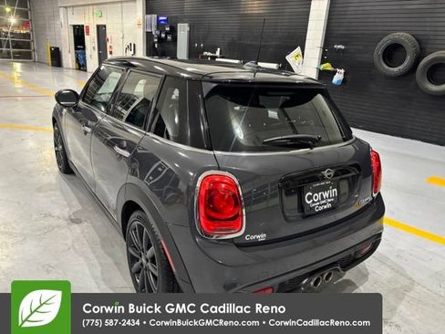 Used 2019 MINI Cooper S w/ Signature Upholstery Package FWD image 6