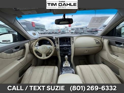 Used 2012 INFINITI FX35 AWD w/ Premium Pkg image 2