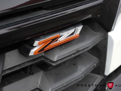 Used 2022 Chevrolet Colorado Z71 AWD/4WD image 6
