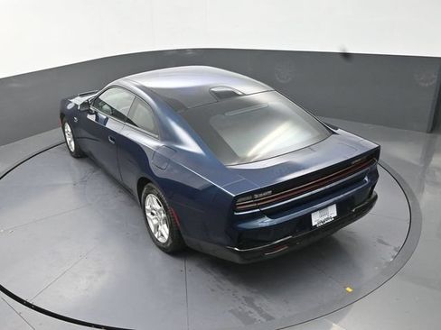 Used 2025 Dodge Charger Daytona R/T w/ Sun & Sound Package AWD/4WD image 16