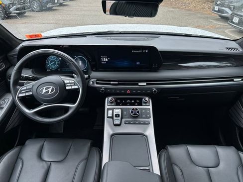 Used 2025 Hyundai Palisade Calligraphy AWD/4WD image 17
