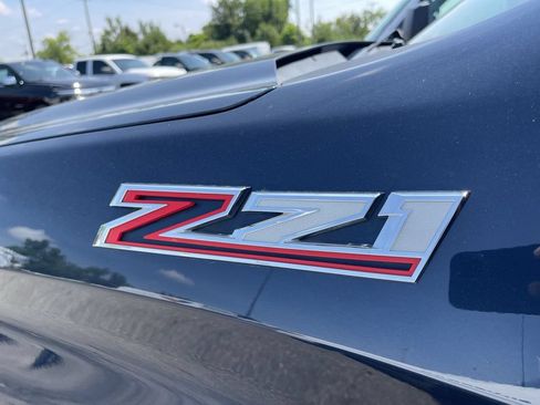 Used 2020 Chevrolet Silverado 1500 LT Trail Boss AWD/4WD image 3