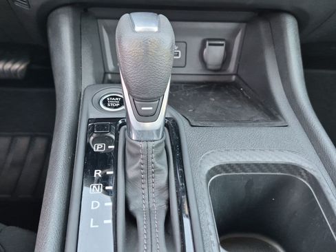 Used 2025 Nissan Sentra S FWD image 26