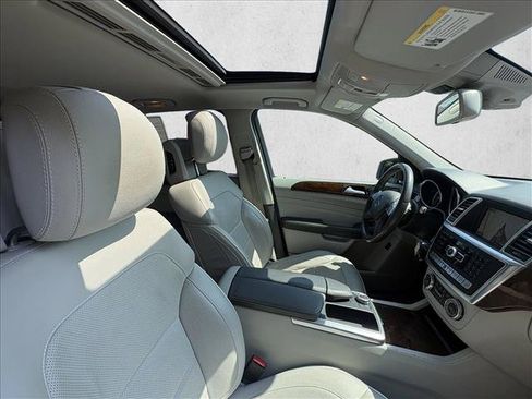 Used 2014 Mercedes-Benz ML 350 BlueTEC 4MATIC image 28
