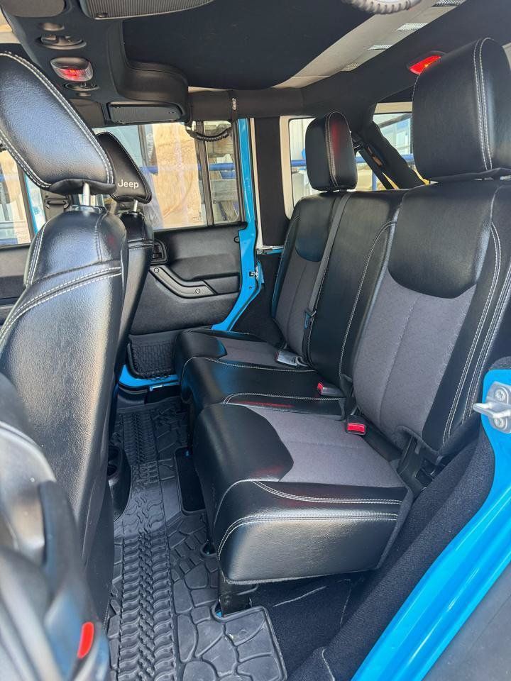 Used 2017 Jeep Wrangler Unlimited Sport AWD/4WD image 25
