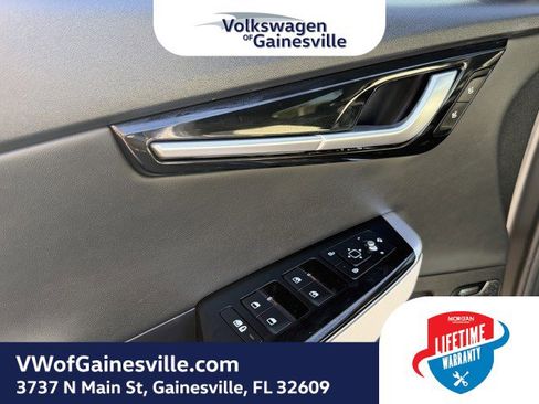 Used 2024 Kia EV6 GT-Line w/ GT-Line White Seat Package image 16