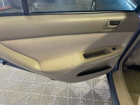 Used 2002 Toyota Camry LE FWD image 21