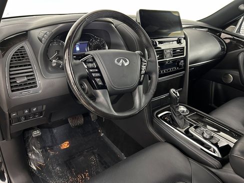 Used 2024 INFINITI QX80 Sensory AWD/4WD image 19