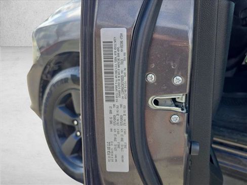 Used 2019 RAM 1500 Express w/ Express Value Package image 23