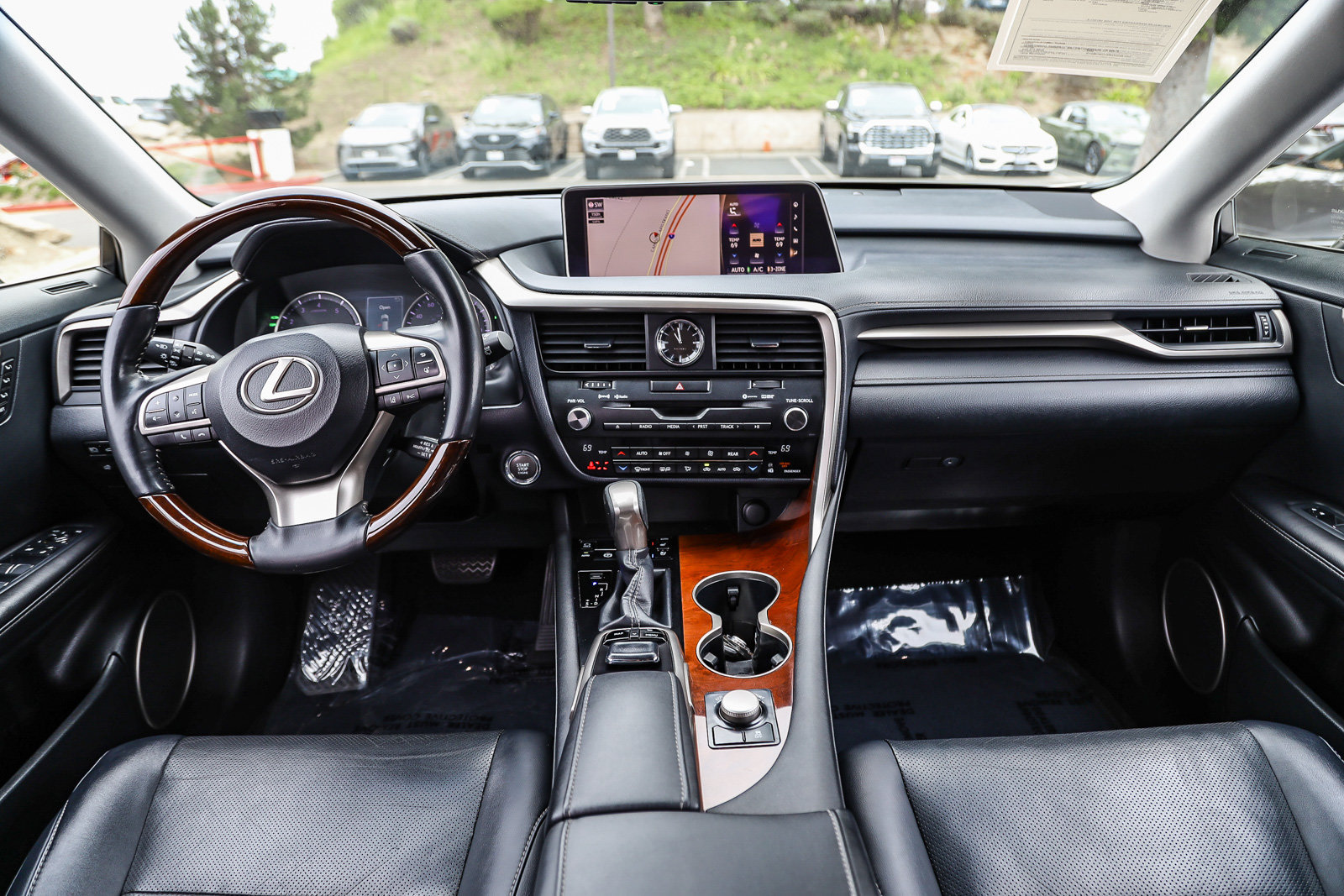 Used 2019 Lexus RX 350L FWD image 13