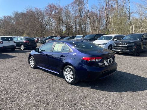 Used 2020 Toyota Corolla LE FWD image 8
