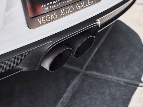 Used 2018 Porsche 911 GT3 RWD image 12