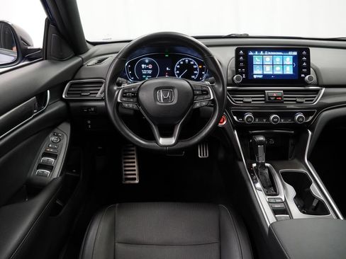 Used 2022 Honda Accord Sport image 9