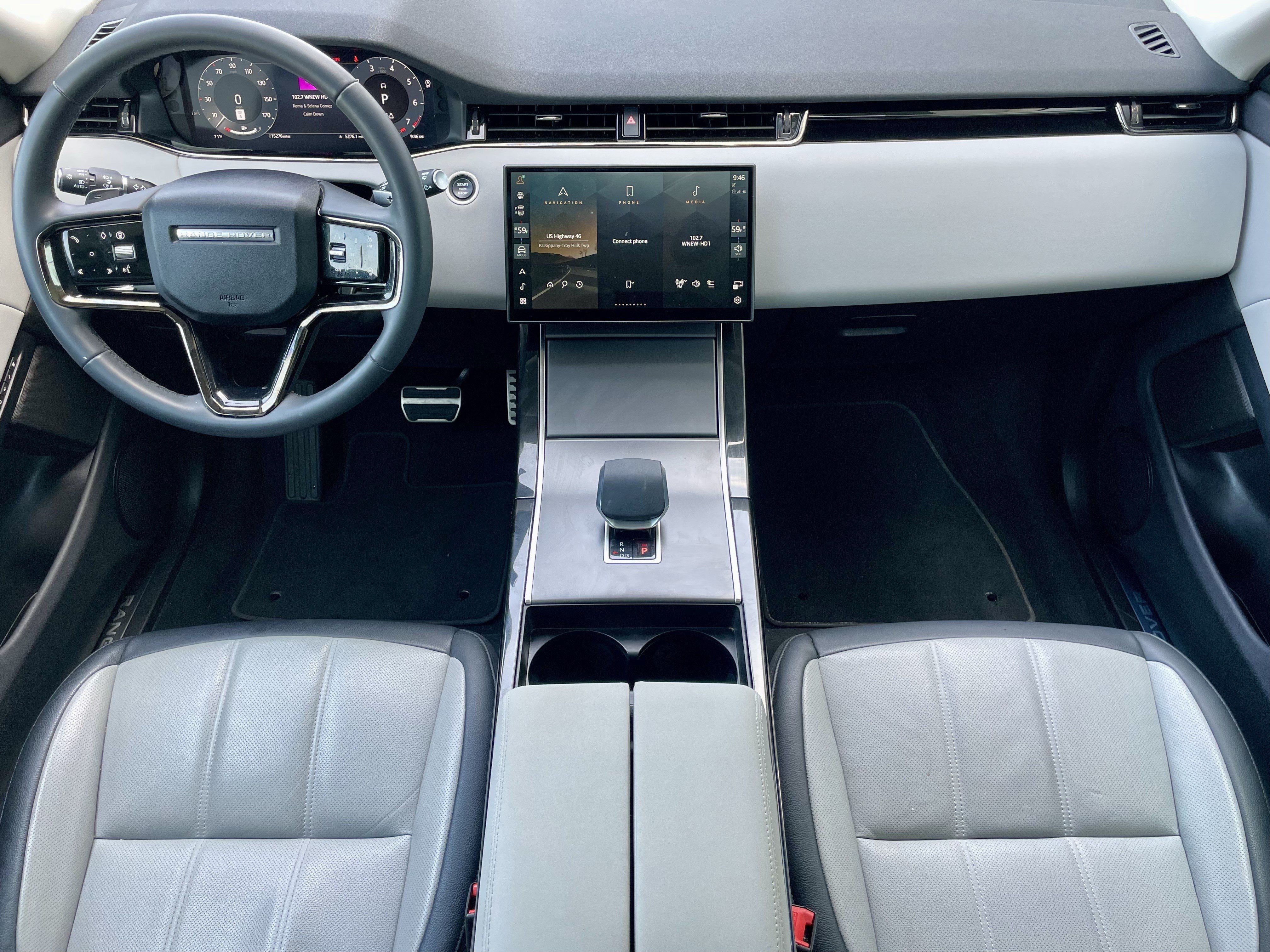 Certified 2025 Land Rover Range Rover Evoque Dynamic SE AWD/4WD image 16