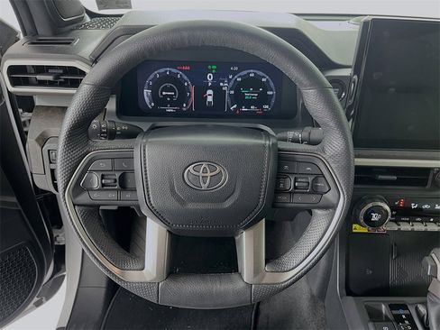 Used 2024 Toyota Tacoma Limited w/ Limited Package (LT) image 13