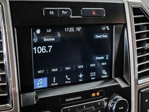 Used 2017 Ford F250 Lariat w/ Chrome Package image 31