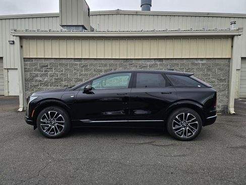 New 2026 Cadillac Optiq Sport 2 RWD image 3