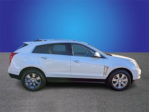 Used 2014 Cadillac SRX Luxury w/ Driver Awareness Package image 6