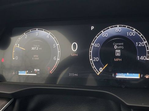 New 2026 Jeep Grand Cherokee Altitude AWD/4WD image 13